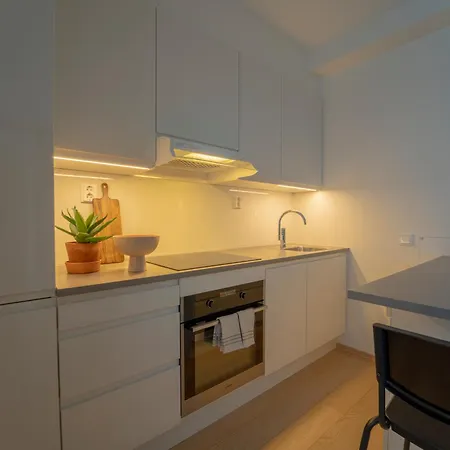 Apartamento By S And Opera Balcony And Morning Sun