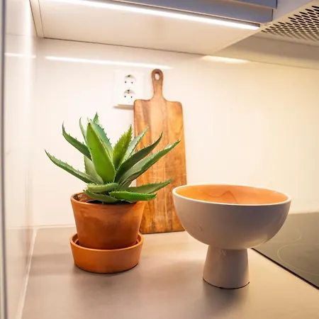 By S & Opera Balcony & Morning Sun Apartmán *